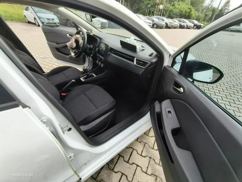 Renault Clio V 15