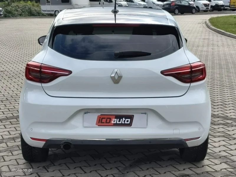 Renault Clio V 6