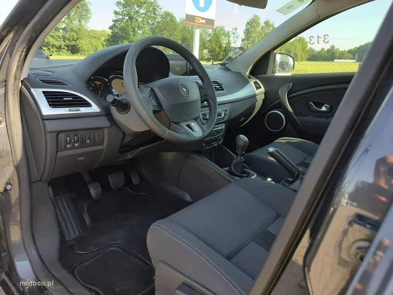 Renault Megane III 9