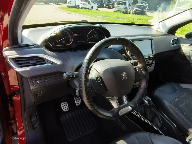 Peugeot 2008 11