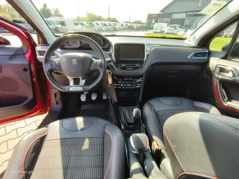 Peugeot 2008 12