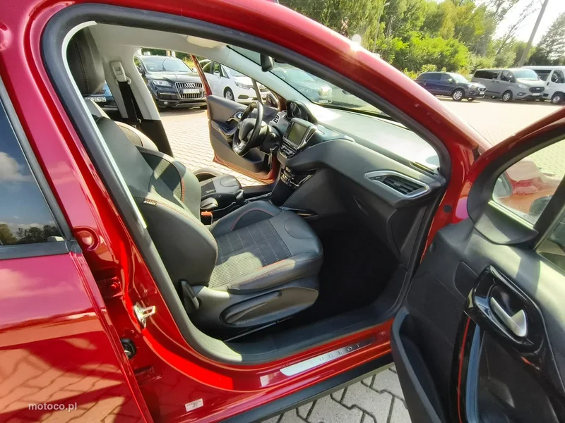 Peugeot 2008 15