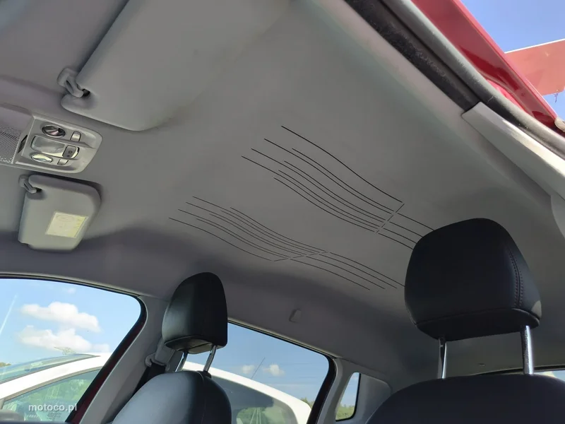 Peugeot 2008 16