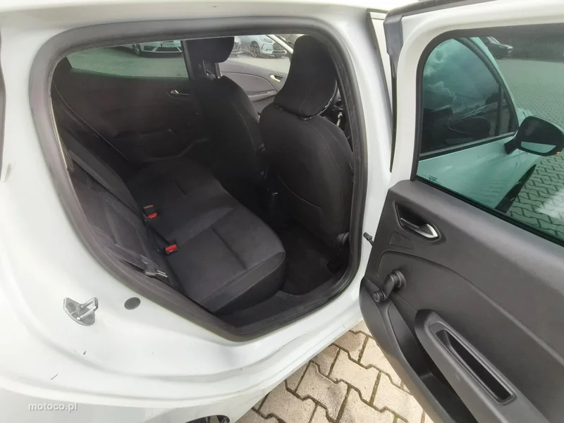 Renault Clio V 15