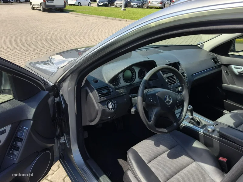 Mercedes-Benz Klasa C W204 C 200 9