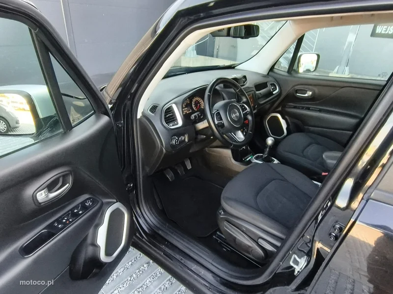 Jeep Renegade 14