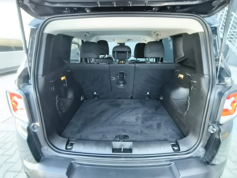 Jeep Renegade 19