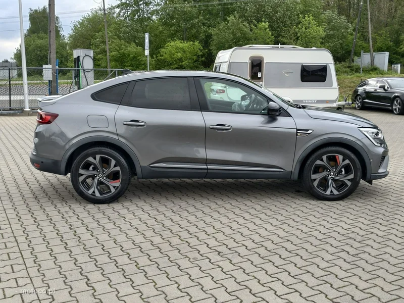 Renault Arkana 8