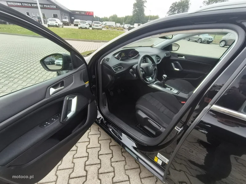 Peugeot 308 23