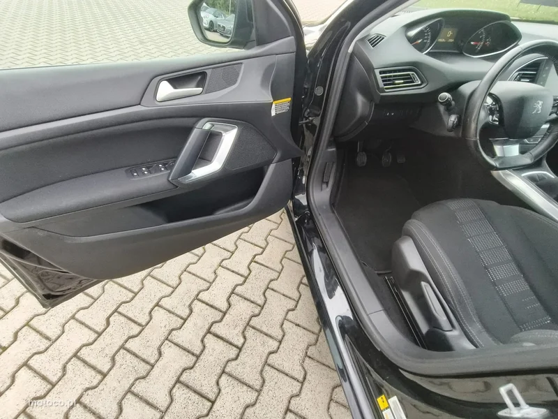 Peugeot 308 24