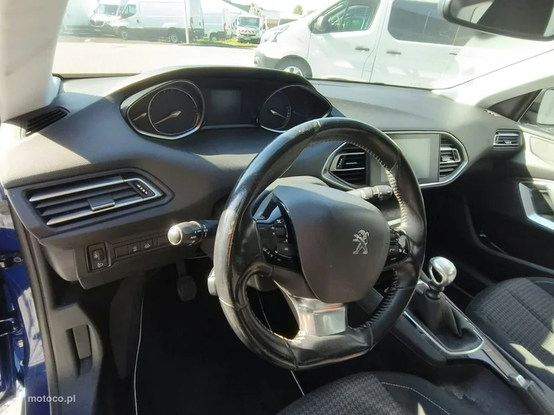 Peugeot 308 11