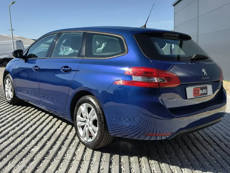 Peugeot 308 5
