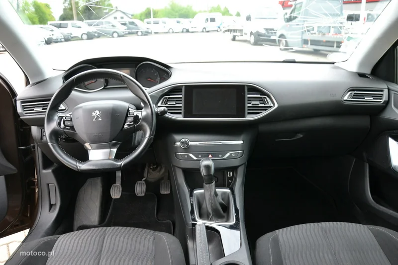 Peugeot 308 25
