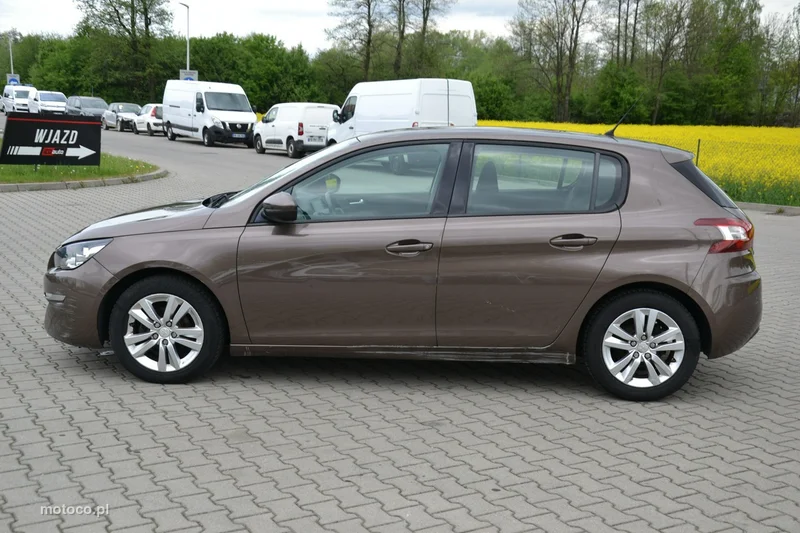 Peugeot 308 4