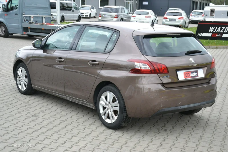 Peugeot 308 5
