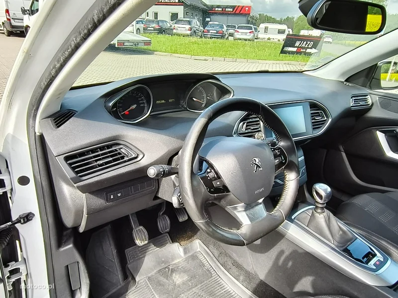 Peugeot 308 15