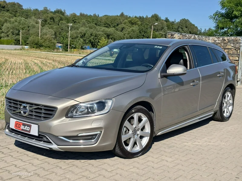 Volvo V60 3