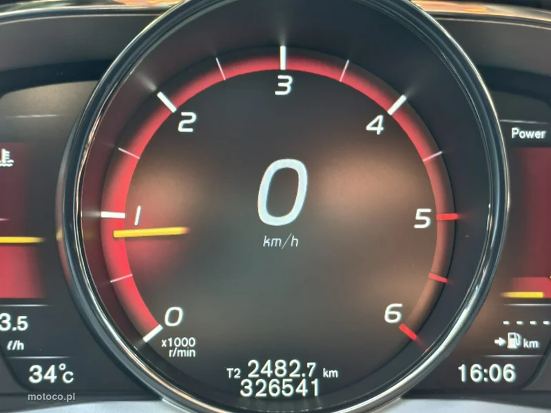 Volvo V60 33