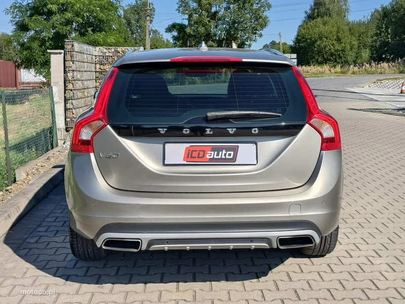 Volvo V60 6