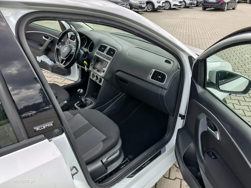 Volkswagen Polo V 6R 14