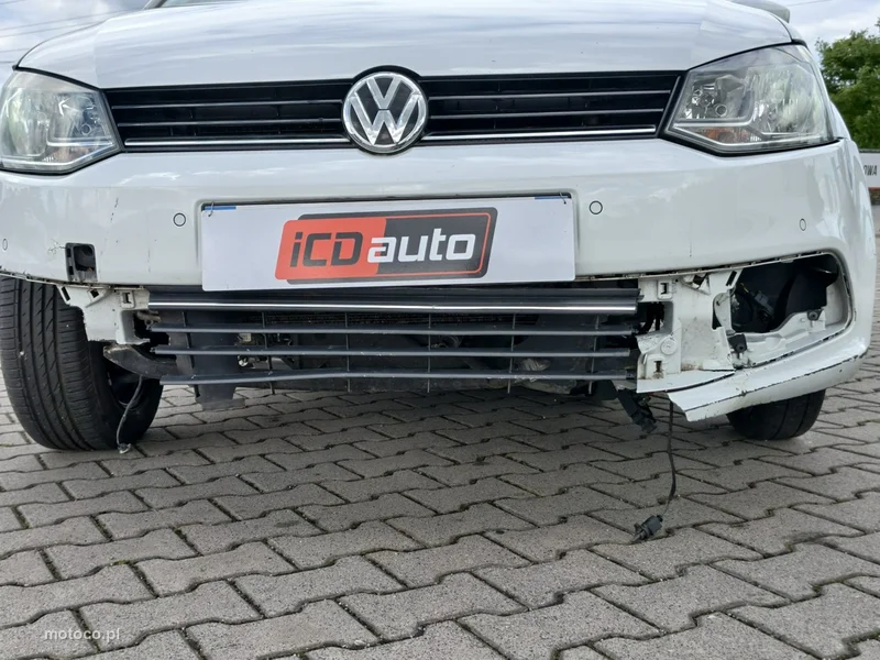Volkswagen Polo V 6R 21