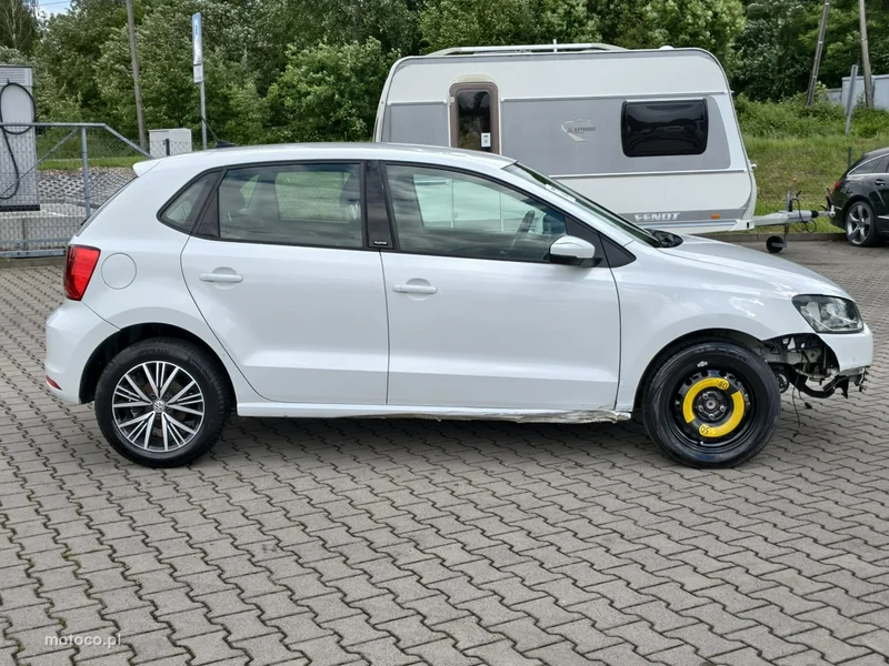 Volkswagen Polo V 6R 8