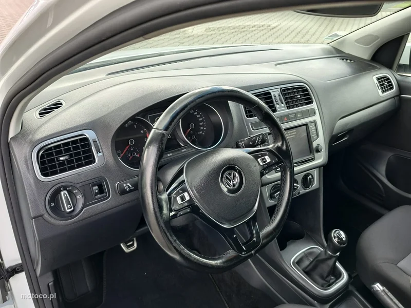 Volkswagen Polo V 6R 10