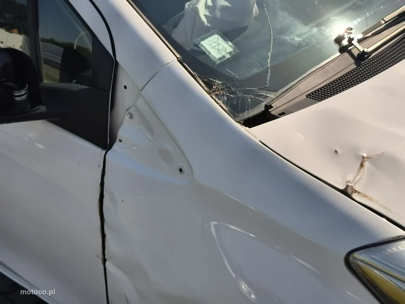 Toyota Yaris XP130 18
