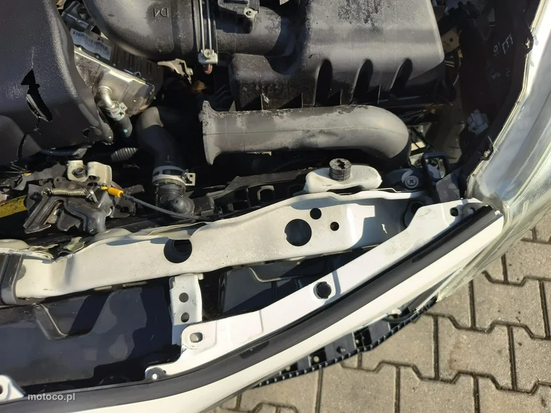 Toyota Yaris XP130 24