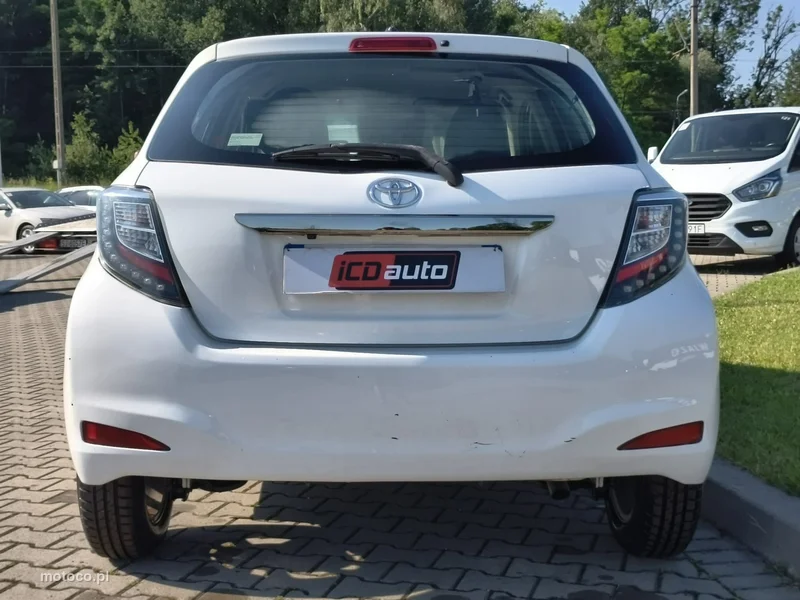 Toyota Yaris XP130 5