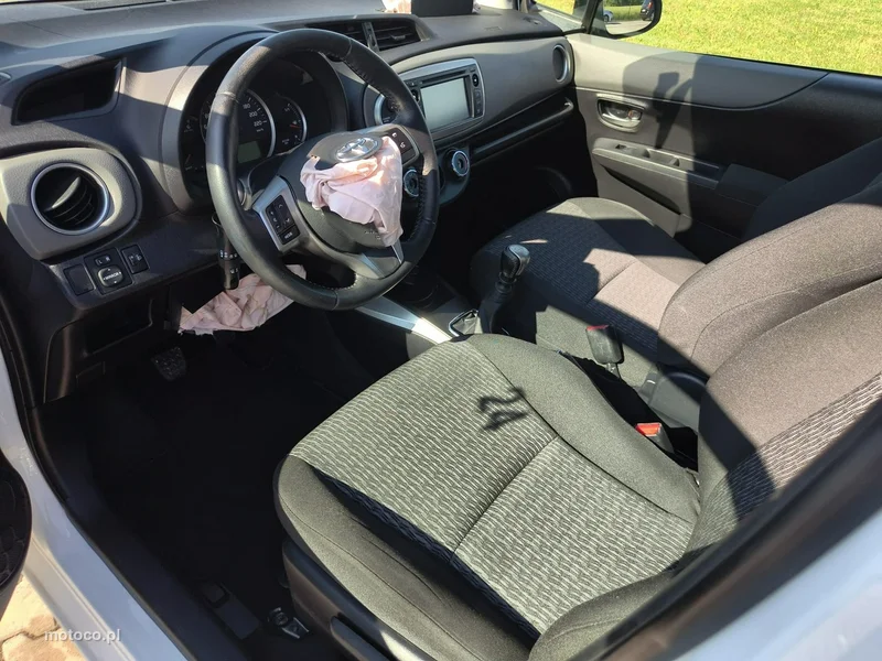Toyota Yaris XP130 9