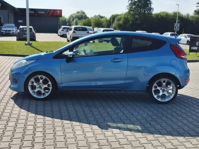 Ford Fiesta VI 4