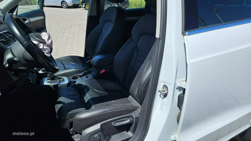 Audi Q3 8U 18