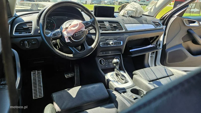 Audi Q3 8U 20