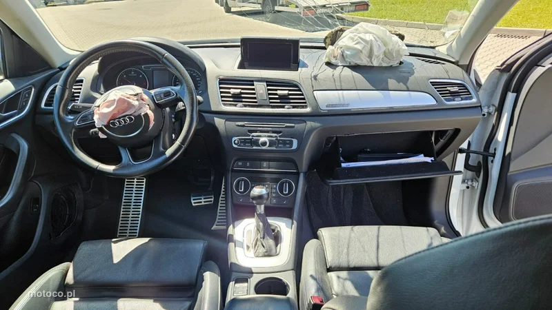 Audi Q3 8U 21