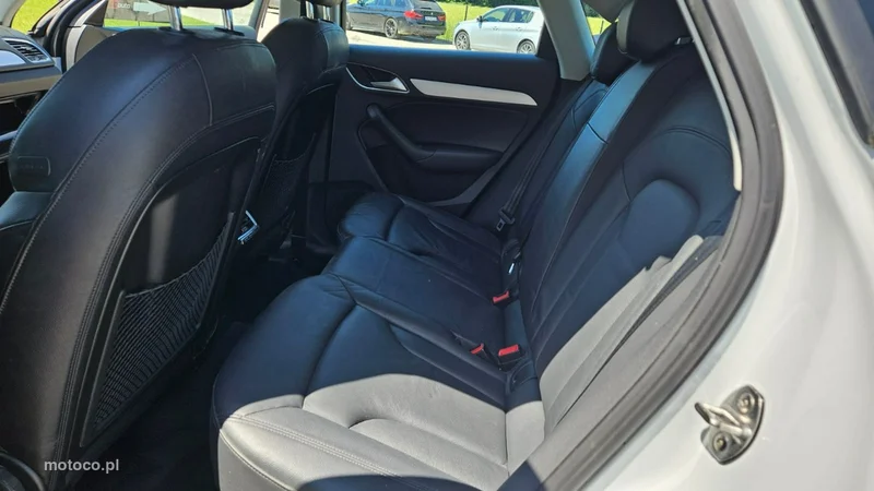 Audi Q3 8U 24
