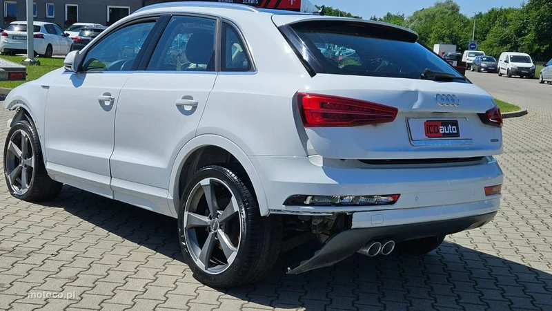 Audi Q3 8U 5