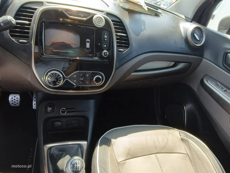 Renault Captur I 11