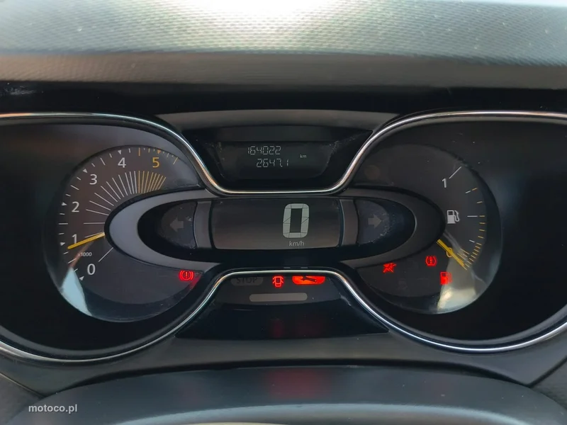 Renault Captur I 12