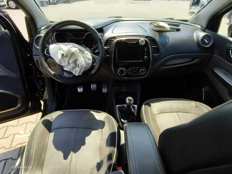 Renault Captur I 10