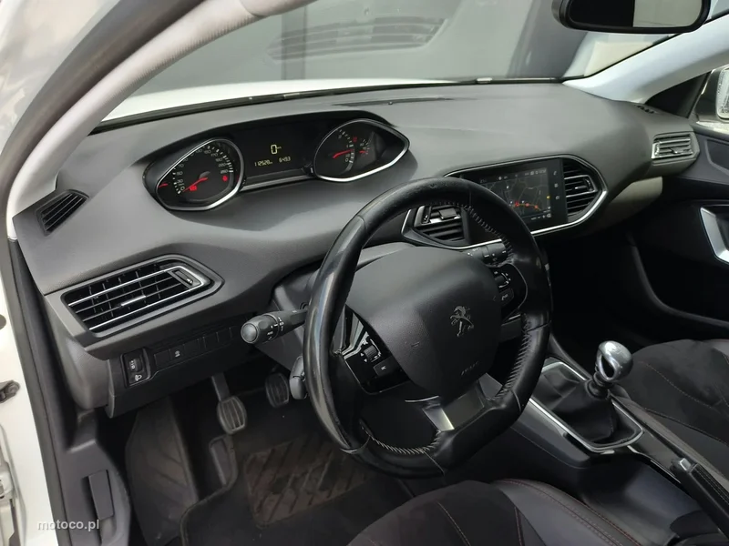Peugeot 308 11