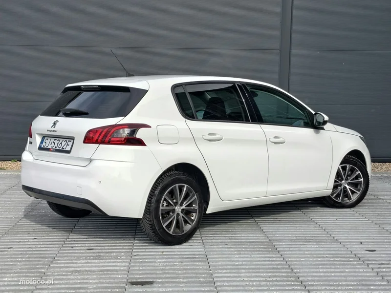 Peugeot 308 7