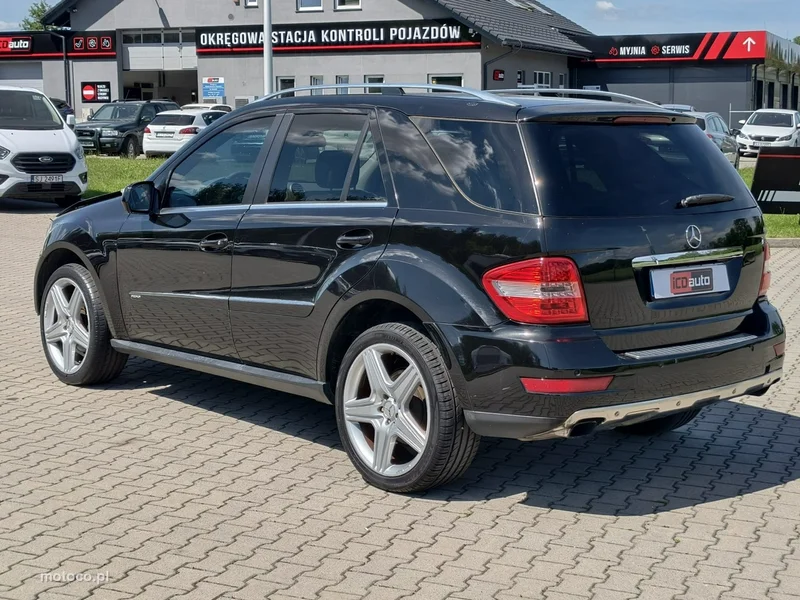 Mercedes-Benz ML W164 320 5
