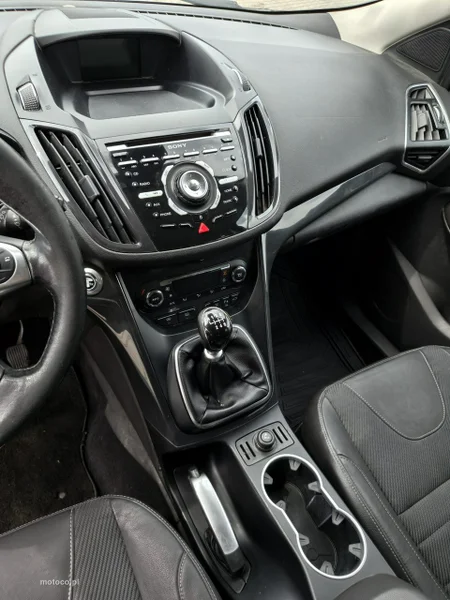 Ford Kuga II 14