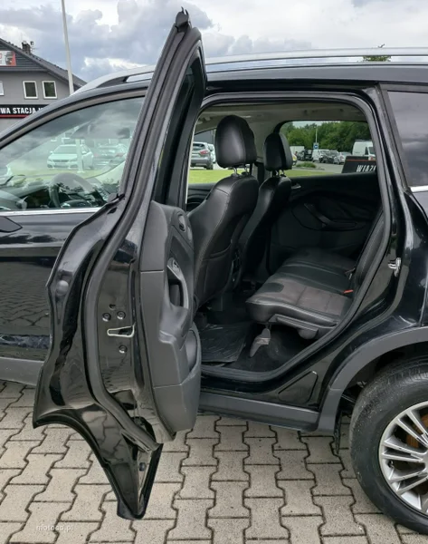 Ford Kuga II 17