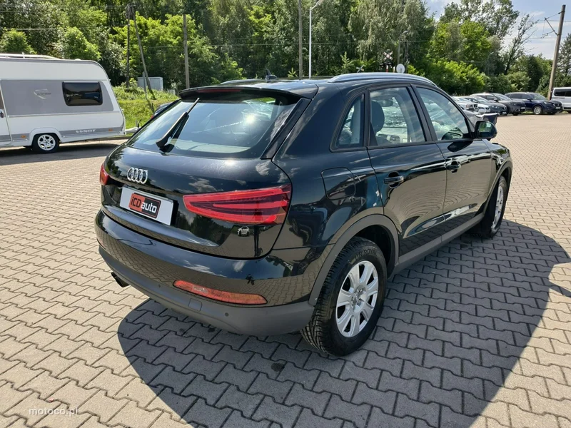 Audi Q3 8U 7