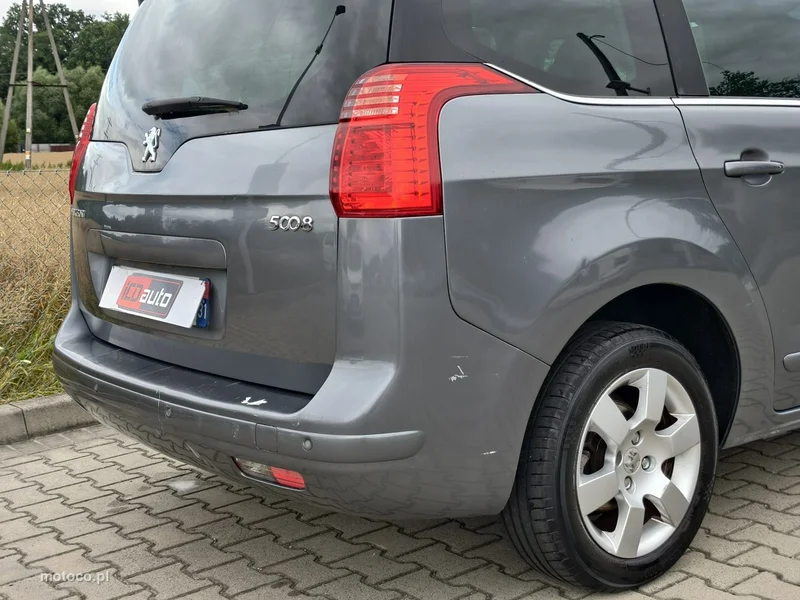 Peugeot 5008 7