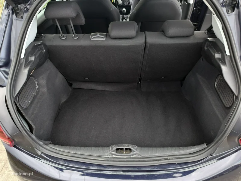 Peugeot 208 19