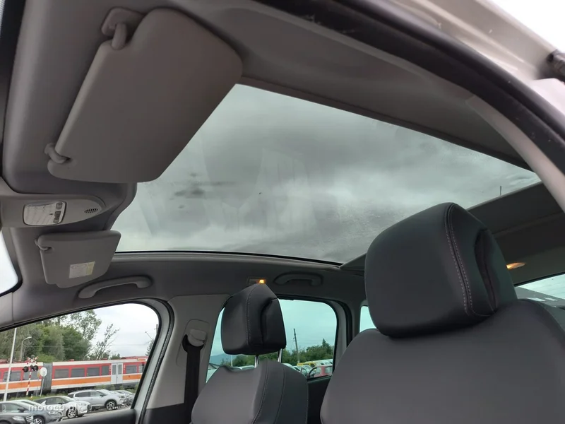 Peugeot 3008 16