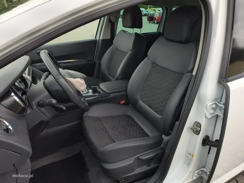 Peugeot 3008 9
